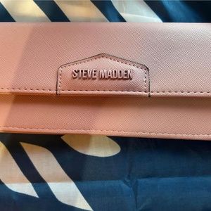 Steve Madden Light Pink Wallet